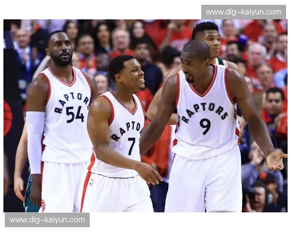 北境风暴对撞孟菲斯咆哮：猛龙vs灰熊，一场灵魂深处的篮球礼赞